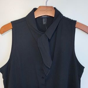 NWT Sleeveless Button Up Blouse with Neck Tie
